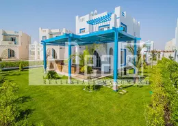 فيلا - 5 غرف نوم - 5 حمامات للبيع في ماونتن فيو راس الحكمة - راس الحكمة - الساحل الشمالي