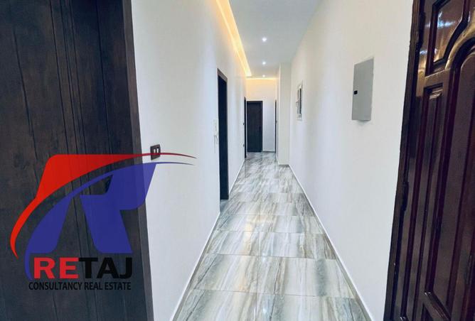 8325520 - Property Image 3