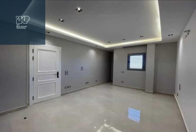 8171604 - Property Image 3