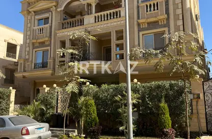 دوبلكس - 4 غرف نوم - 4 حمامات للبيع في حى القرنفل - التجمع الخامس - مدينة القاهرة الجديدة - القاهرة