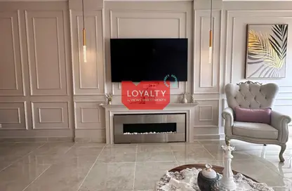 Apartment - 3 Bedrooms - 2 Bathrooms for sale in Moon Residences - Fifth Square - The 5th Settlement - New Cairo City - Cairo