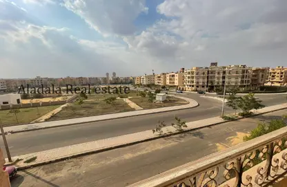 Apartment - 3 Bedrooms - 2 Bathrooms for sale in 6th Area East - Shorouk City - Cairo