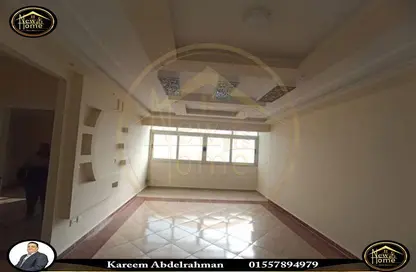 Apartment - 3 Bedrooms - 1 Bathroom for sale in Lageteh St. - Ibrahimia - Hay Wasat - Alexandria