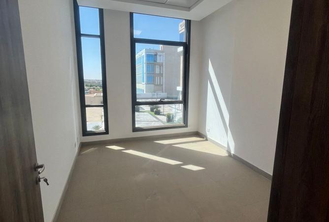 8244495 - Property Image 2