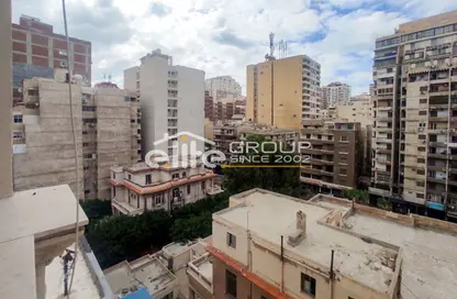 شقة - 3 غرف نوم - 2 حمامات للبيع في شارع مصطفي فهمي - جليم - حي شرق - الاسكندرية