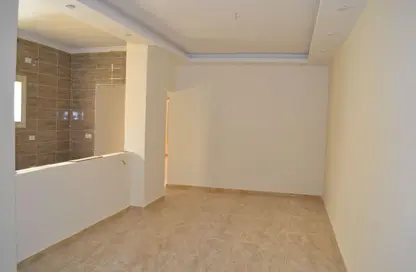 Apartment - 2 Bedrooms - 1 Bathroom for sale in El Kawther District - Hurghada - Red Sea
