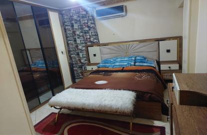 Apartment - 2 Bedrooms - 1 Bathroom for sale in 3rd District - Sheikh Zayed City - Giza