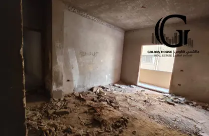 Apartment - 3 Bedrooms - 1 Bathroom for sale in 1st Neighborhood - 7th Area - Shorouk City - Cairo