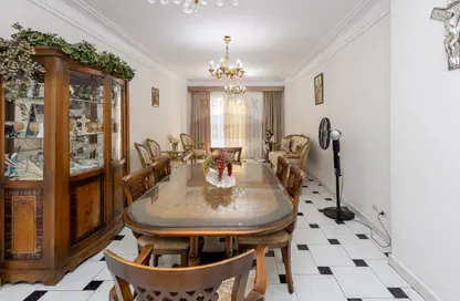 Apartment - 3 Bedrooms - 2 Bathrooms for sale in Al Mosheer Ahmed Ismail St. - Sidi Gaber - Hay Sharq - Alexandria