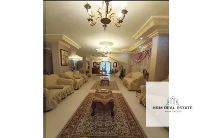 Villa - 4 Bedrooms - 4 Bathrooms for sale in Gate 1 - Khofo - Hadayek El Ahram - Giza