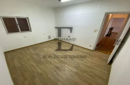 شقة - 3 غرف نوم - 1 حمام للبيع في شارع حسن افلاطون - مساكن المهندسين - مدينة نصر - القاهرة