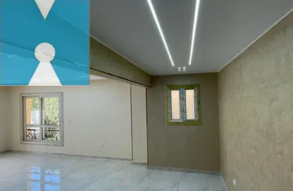 Apartment - 3 Bedrooms - 2 Bathrooms for sale in Al Khamayel city - Sheikh Zayed Compounds - Sheikh Zayed City - Giza