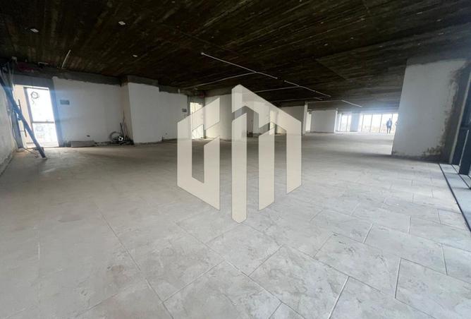 8163244 - Property Main Image