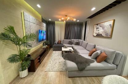 Apartment - 2 Bedrooms - 2 Bathrooms for sale in Mountain View Hyde Park - 5th Settlement Compounds - The 5th Settlement - New Cairo City - Cairo
