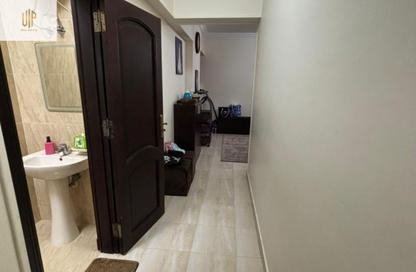 Apartment - 3 Bedrooms - 2 Bathrooms for sale in El Banafseg Apartment Buildings - El Banafseg - New Cairo City - Cairo