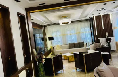 Apartment - 3 Bedrooms - 3 Bathrooms for sale in Madinaty - Cairo
