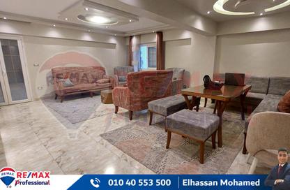 Apartment - 2 Bedrooms - 1 Bathroom for sale in Al Zahraa St. - El Mandara - Hay Than El Montazah - Alexandria