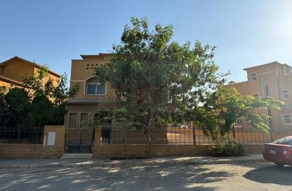 Villa - 4 Bedrooms - 4 Bathrooms for sale in Dyar - Ext North Inves Area - New Cairo City - Cairo