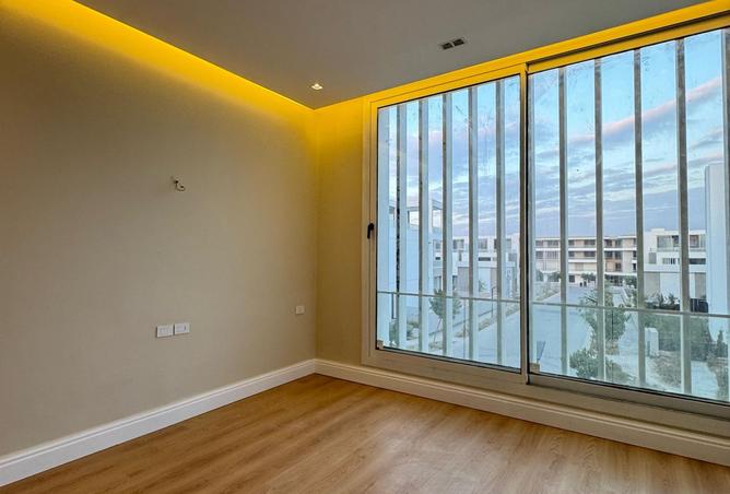 8305195 - Property Main Image