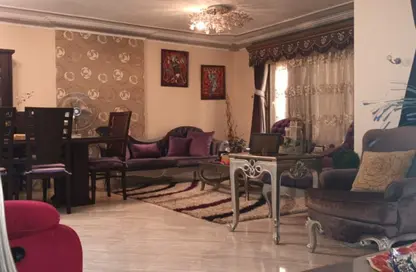 شقة - 3 غرف نوم - 2 حمامات للبيع في شارع ابو داوود الظاهري - المنطقة السادسة - مدينة نصر - القاهرة
