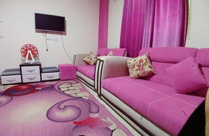Apartment - 2 Bedrooms - 1 Bathroom for rent in Cornish El Nile St. - Maadi - Hay El Maadi - Cairo