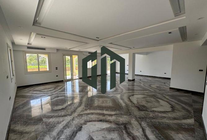 Large Standalone Semi furnished For Rent Mivida.. 