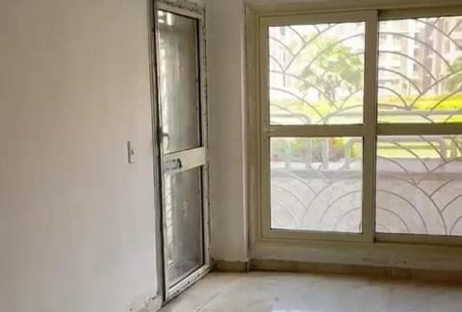 8303291 - Property Image 2