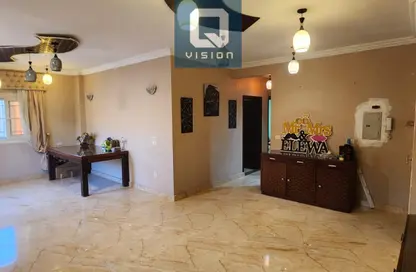 Apartment - 2 Bedrooms - 1 Bathroom for sale in Al Hadaba Al Wosta - Mokattam - Cairo