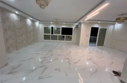 شقة - 4 غرف نوم - 3 حمامات للبيع في پريڤادو - مدينتي - القاهرة