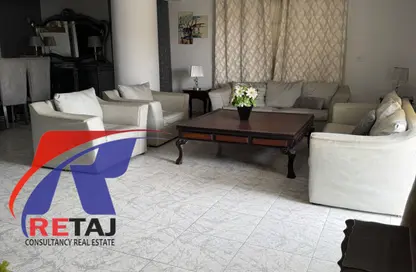 Apartment - 3 Bedrooms - 2 Bathrooms for sale in Mohammed Al Maqref St. - 6th Zone - Nasr City - Cairo