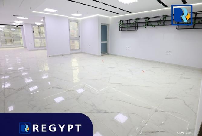 8351421 - الصورة الرئيسية للعقار