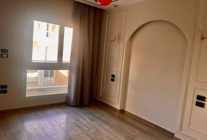 8386753 - Property Image 3