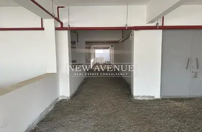 Factory - Studio - 2 Bathrooms for rent in The Industrial Zone - 5th Settlement Compounds - The 5th Settlement - New Cairo City - Cairo