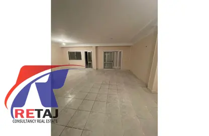Office Space - Studio - 2 Bathrooms for rent in Dr Hassan Al Sherif St. - 8th Zone - Nasr City - Cairo
