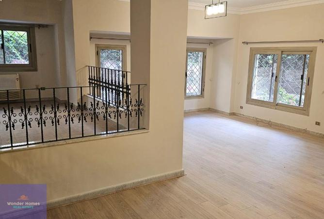 8421930 - Property Image 2