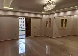 شقة - 3 غرف نوم - 2 حمامات للبيع في شارع فيصل عكاشه - الطالبية - فيصل - حي الهرم - الجيزة