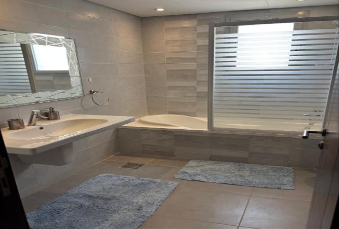 8493548 - Property Image 2