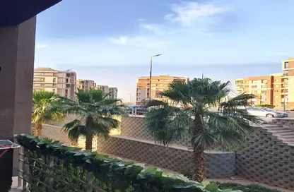 Apartment - 3 Bedrooms - 2 Bathrooms for sale in El Koronfel - The 5th Settlement - New Cairo City - Cairo