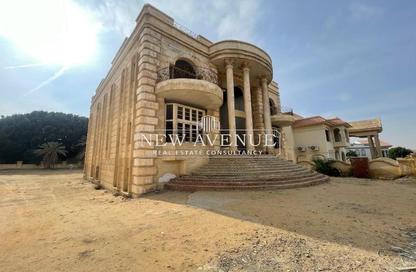 Villa - 7+ Bedrooms - 7+ Bathrooms for sale in Beverly Hills - El Shorouk Compounds - Shorouk City - Cairo
