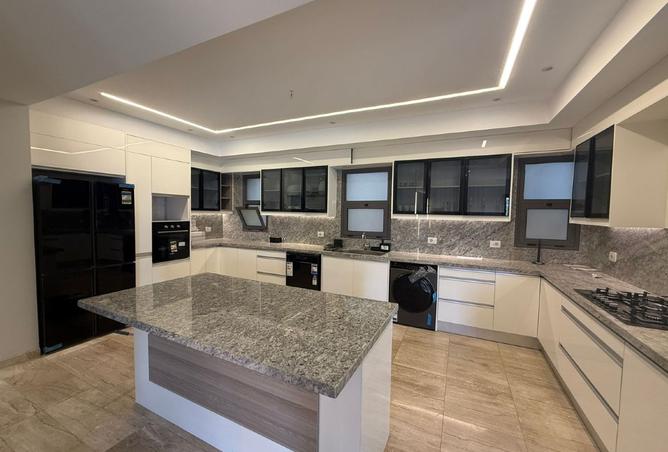 8483437 - Property Image 2