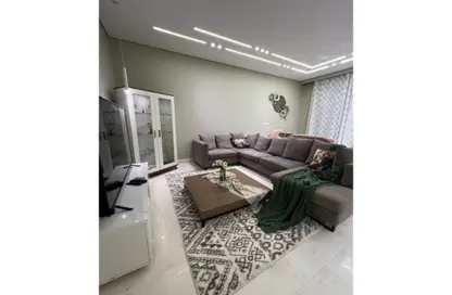 شقة - 2 غرف نوم - 3 حمامات للايجار في 90 افينيو - المستثمرين الجنوبية - مدينة القاهرة الجديدة - القاهرة