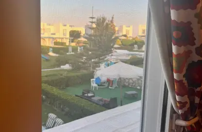 شاليه - 3 غرف نوم - 2 حمامات للايجار في ماونتن فيو راس الحكمة - راس الحكمة - الساحل الشمالي