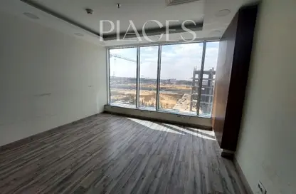 Office Space - Studio - 1 Bathroom for rent in Mivida - 5th Settlement Compounds - The 5th Settlement - New Cairo City - Cairo