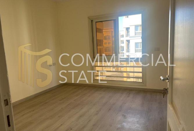 8301957 - Property Image 3