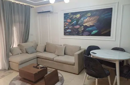 شقة - 2 غرف نوم - 1 حمام للايجار في پريڤادو - مدينتي - القاهرة