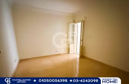 شقة - 3 غرف نوم - 1 حمام للبيع في سيدي جابر - حي شرق - الاسكندرية