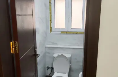 Clinic - Studio - 1 Bathroom for sale in South Investors Area - New Cairo City - Cairo