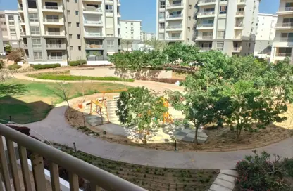 Apartment - 3 Bedrooms - 4 Bathrooms for sale in Hyde Park - New Cairo City - Cairo