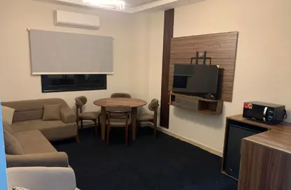 Apartment - Studio - 1 Bathroom for rent in American University Housing District - 5th Settlement Compounds - The 5th Settlement - New Cairo City - Cairo