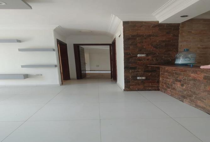 8178471 - Property Image 2